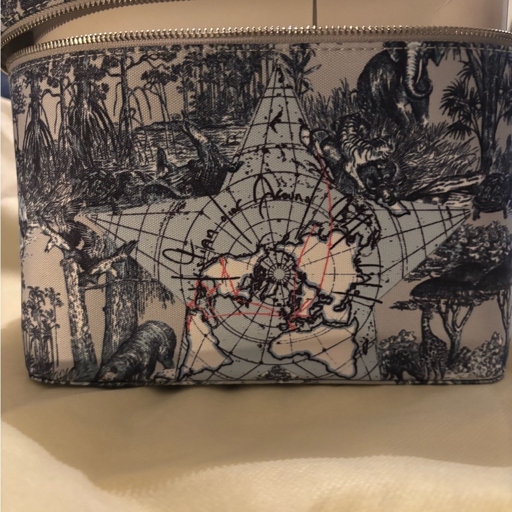 Dior Beauty around the world cosmetic case